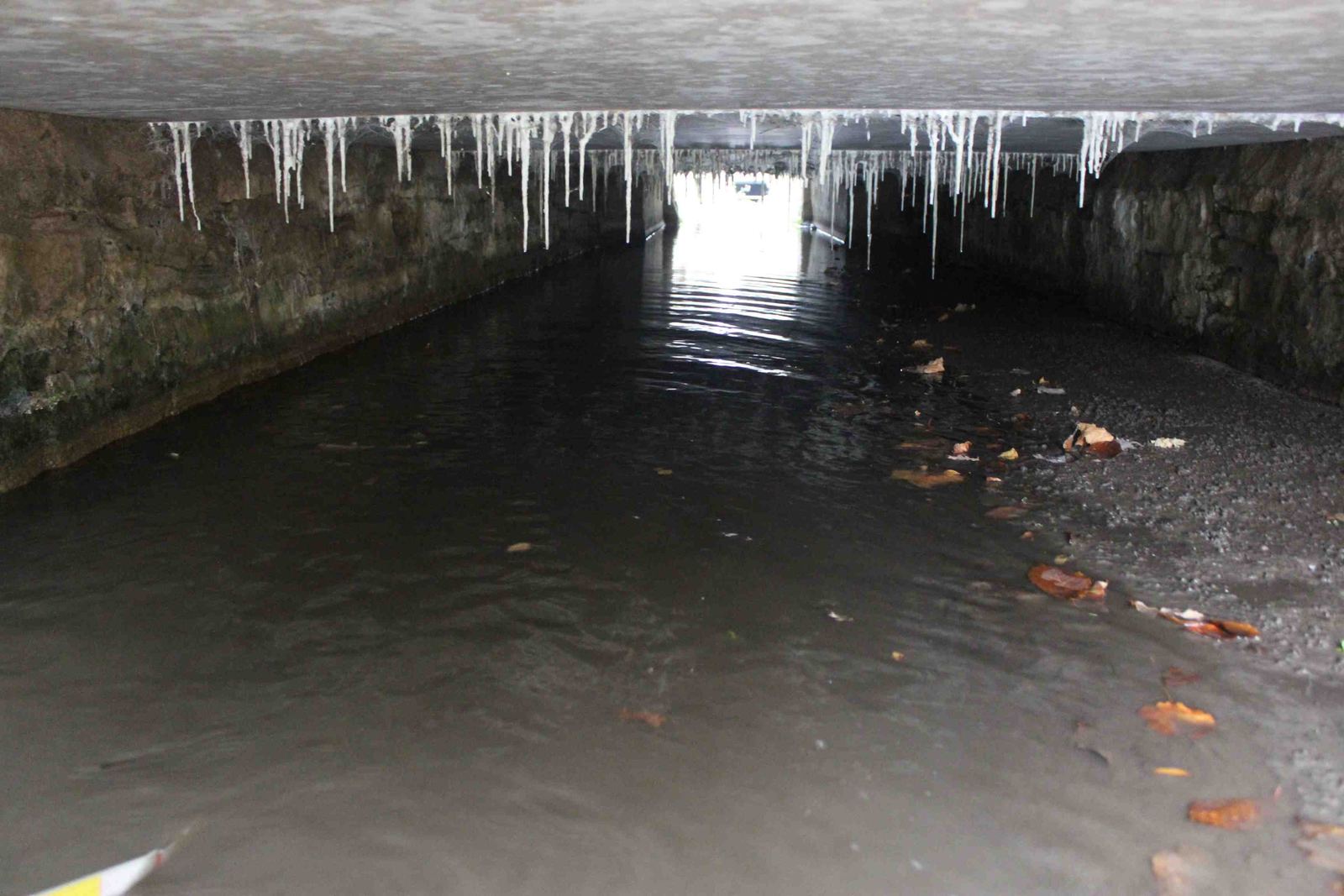 Plattenbrücke in Höxter